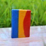 Săpun natural tricolor